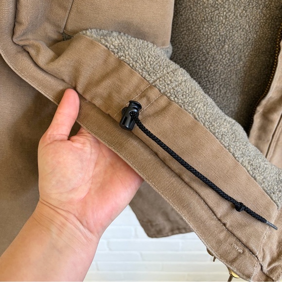 Carhartt Sandstone Sherpa Lined Ridge Coat (Style #C61), SZ XL Tall - Picture 7 of 12